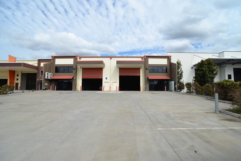 Click to view all images 7-9 Ellerslie Road Meadowbrook QLD 4131 - Image 3