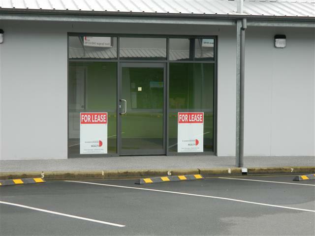 Click to view all images Unit 5, The Hub Centre,/11-19 Bellowrie Street Port Macquarie NSW 2444 - Image 2