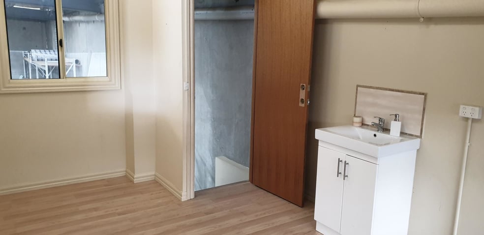 Click to view all images 57 Triholme Avenue Laverton VIC 3028 - Image 3
