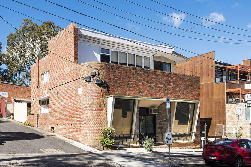 Click to view all images 1/8-12 Binns Street Montmorency VIC 3094 - Image 1