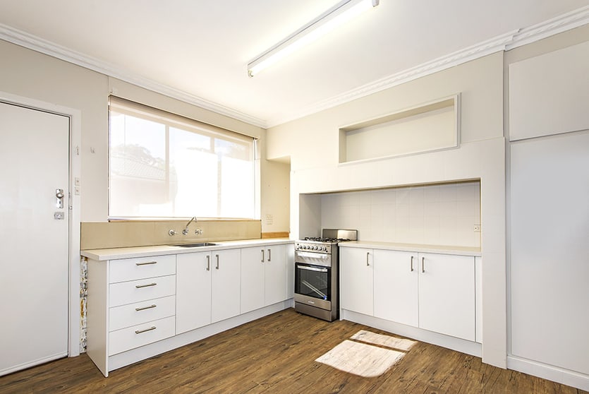 Click to view all images 1/8-12 Binns Street Montmorency VIC 3094 - Image 3