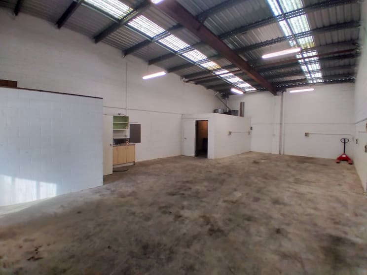 Click to view all images 2/13 Industry Drive Caboolture QLD 4510 - Image 2