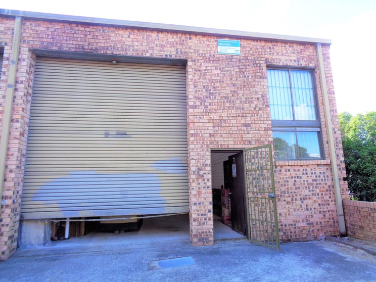 Click to view all images 7/121 Old Pittwater Road Brookvale NSW 2100 - Image 1