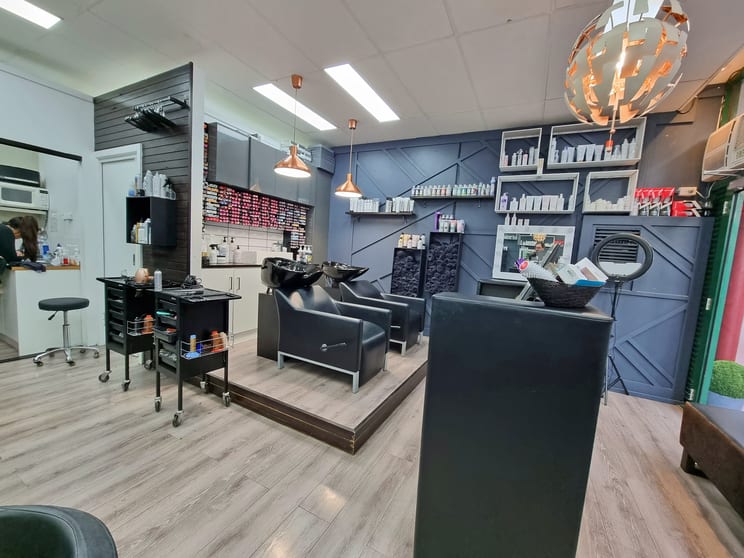 Click to view all images 4/145 Upper Heidelberg Road Ivanhoe VIC 3079 - Image 1