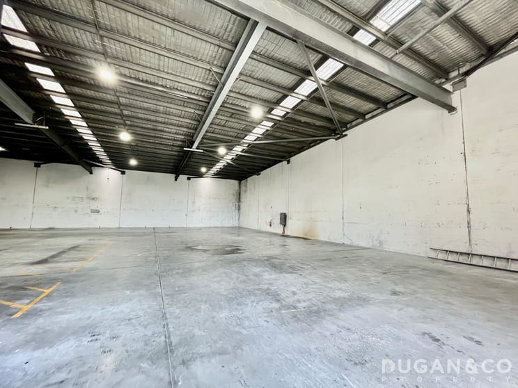 Click to view all images 244 New Cleveland Road Tingalpa QLD 4173 - Image 3