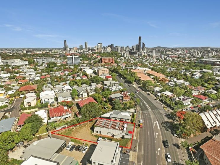 Click to view all images 141 Musgrave Road Red Hill QLD 4059 - Image 2