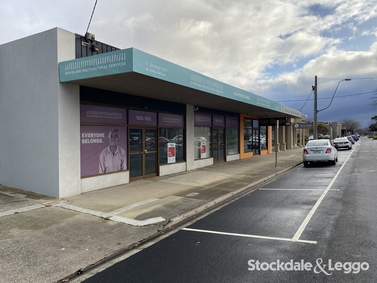 Click to view all images 100-102 Buckley Street Morwell VIC 3840 - Image 2