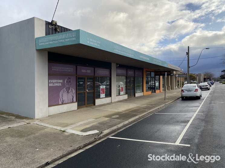 Click to view all images 100-102 Buckley Street Morwell VIC 3840 - Image 3