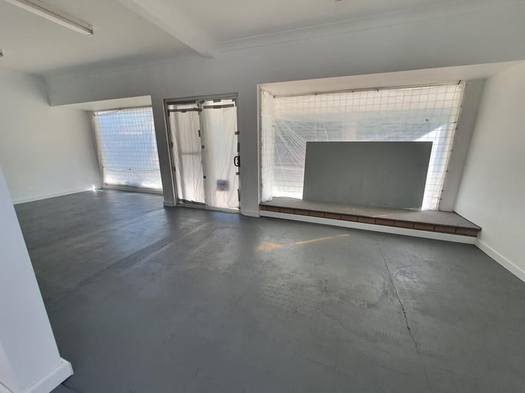 Click to view all images 703 Pacific Hwy Belmont NSW 2280 - Image 2