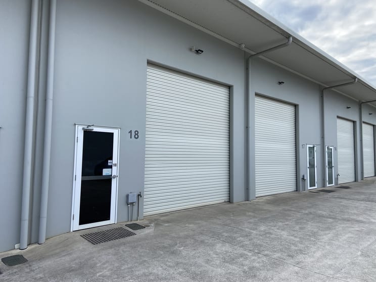 Click to view all images 18/3 Page Street Kunda Park QLD 4556 - Image 2