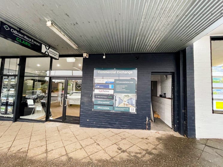 Click to view all images 79A Princes Way Drouin VIC 3818 - Image 1