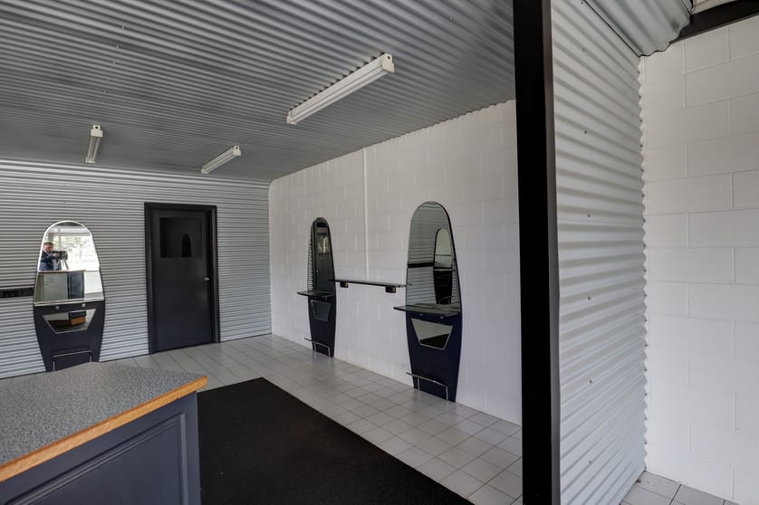 Click to view all images Shop 1/2 Prossers Forest Road Ravenswood TAS 7250 - Image 2