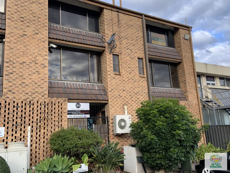 Click to view all images Unit 12/417 421 Church Street North Parramatta NSW 2151 - Image 3