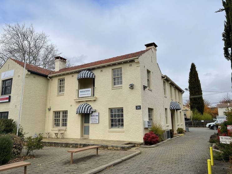 Click to view all images 2/26 Bougainville Street Griffith ACT 2603 - Image 1