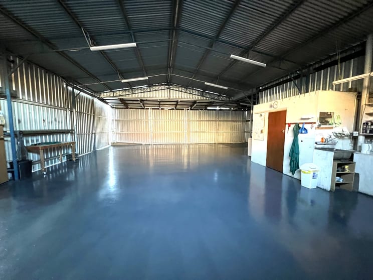 Click to view all images 63 Princes Highway Batemans Bay NSW 2536 - Image 1