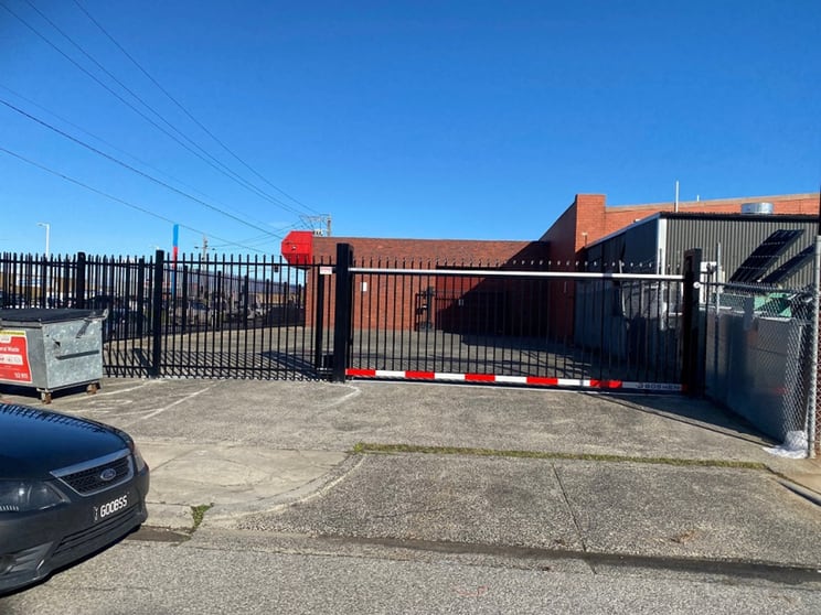 Click to view all images B/157 Cheltenham Road Dandenong VIC 3175 - Image 1