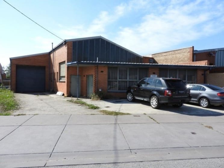 Click to view all images 15 Nelson Street Moorabbin VIC 3189 - Image 1
