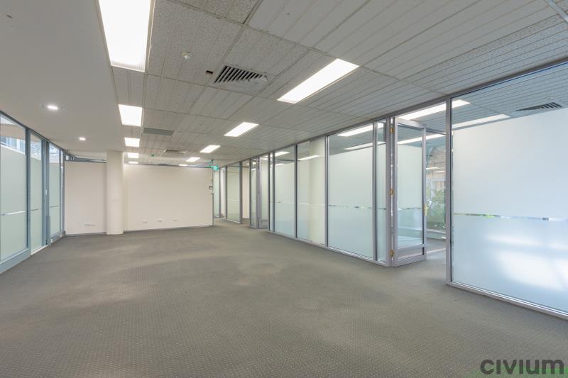 Click to view all images 6b/32 Thesiger Court Deakin ACT 2600 - Image 3