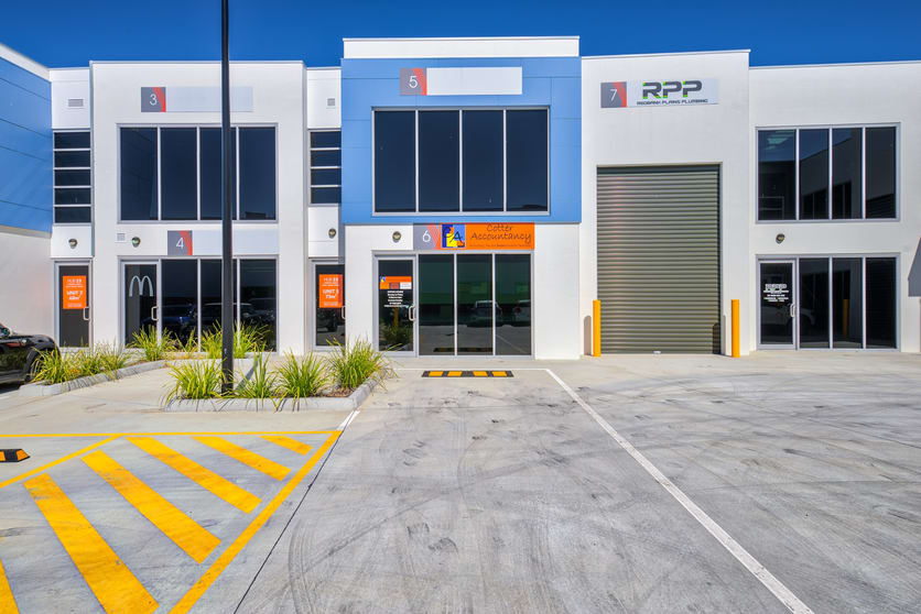 Click to view all images 3/23 Technology Drive Augustine Heights QLD 4300 - Image 1
