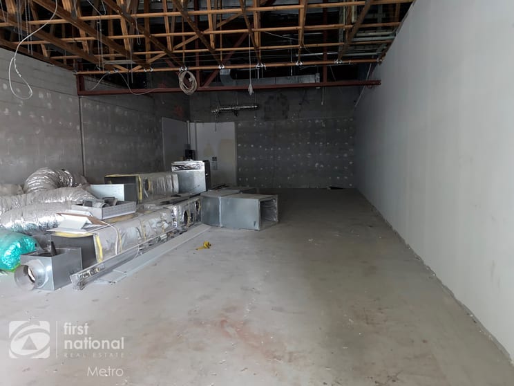 Click to view all images 2A/111 Racecourse Road Ascot QLD 4007 - Image 3