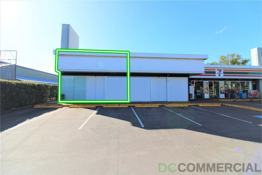 Click to view all images B/221a-225 Ruthven Street North Toowoomba QLD 4350 - Image 2