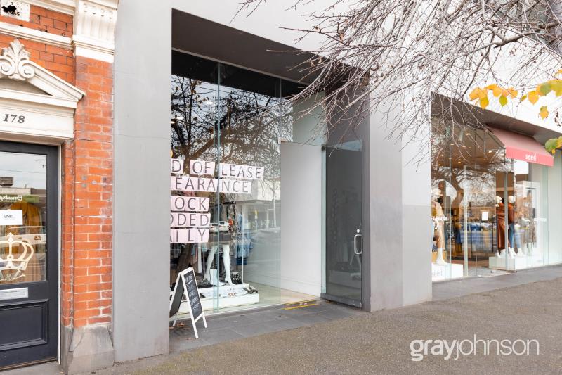 Click to view all images 176 Bridport Street Albert Park VIC 3206 - Image 2