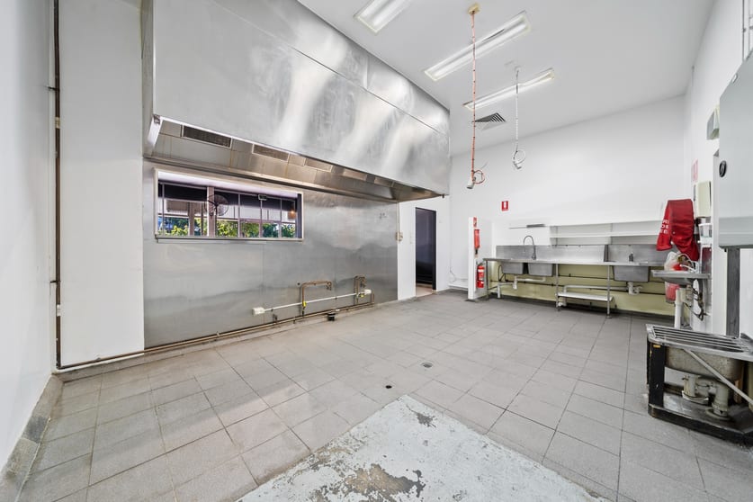 Click to view all images 3/25-29 Eastern Road Browns Plains QLD 4118 - Image 2