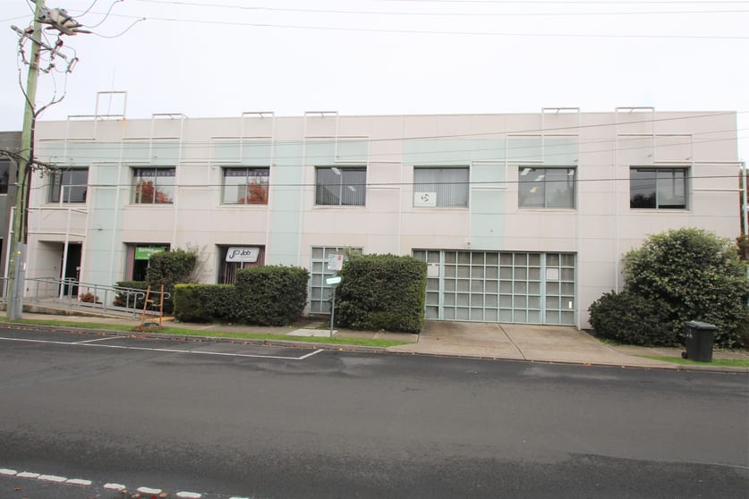 8/26-28 Ellingworth Pde Box Hill VIC 3128 - Image 1