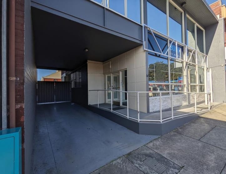 Click to view all images Two story office/71 Mount Street Burnie TAS 7320 - Image 2