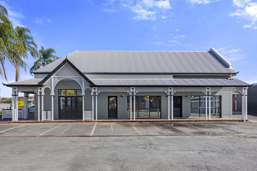 4 Higgs Street Albion QLD 4010 - Image 1