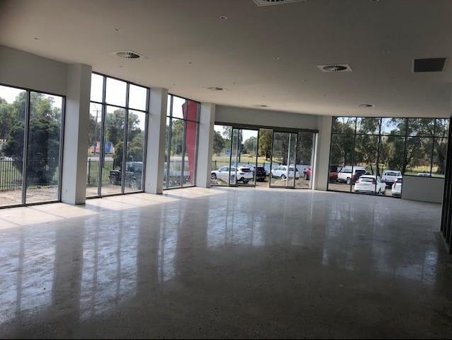 Click to view all images Whole Bldg/65 - 71 Emily Street Seymour VIC 3660 - Image 2