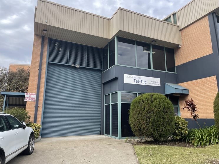 Click to view all images 2/14 Leighton Place Hornsby NSW 2077 - Image 2