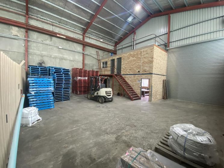 Unit 1/8 Silva Avenue Queanbeyan NSW 2620 - Image 2