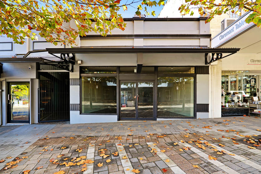 Click to view all images 53 Bay View Terrace Claremont WA 6010 - Image 1