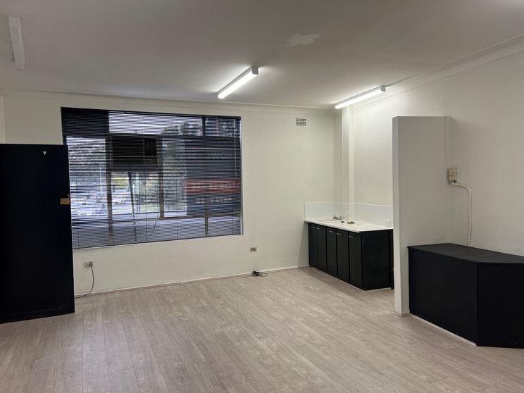 Click to view all images Carlingford NSW 2118 - Image 2
