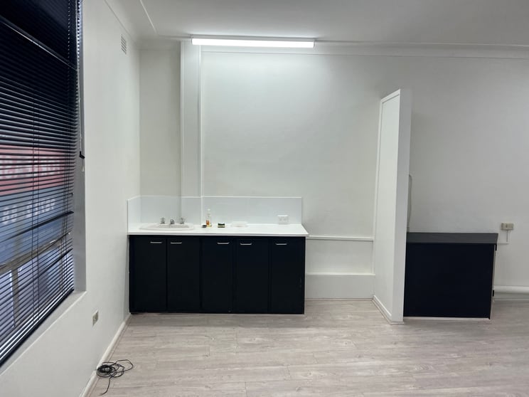 Click to view all images Carlingford NSW 2118 - Image 3