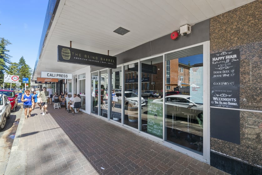 Click to view all images 4/25-27 South Steyne Manly NSW 2095 - Image 1