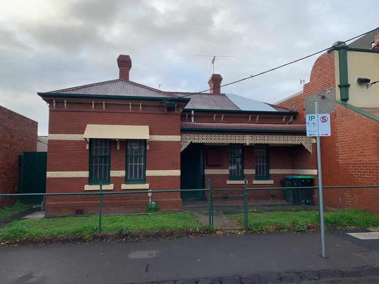 Click to view all images 22 Shuter Street Moonee Ponds VIC 3039 - Image 1
