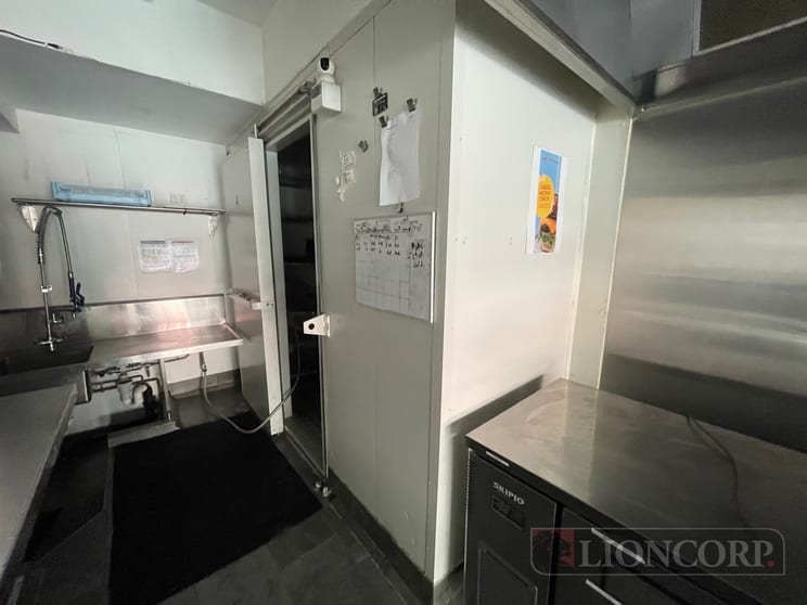 Click to view all images Fortitude Valley QLD 4006 - Image 3