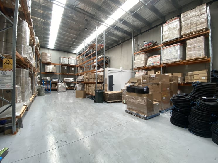 Click to view all images 4 & 6 Federation Road Dandenong South VIC 3175 - Image 3