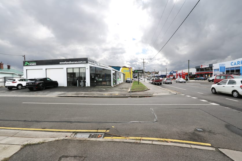 Click to view all images 281 Invermay Road Invermay TAS 7248 - Image 2