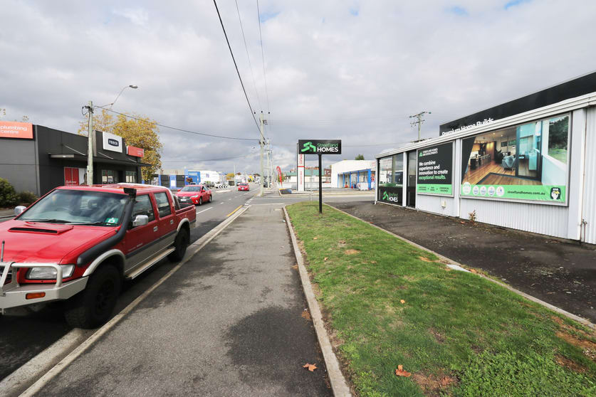 Click to view all images 281 Invermay Road Invermay TAS 7248 - Image 3