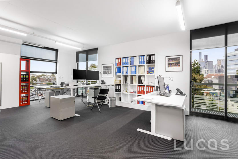 Click to view all images 406/198 Harbour Esplanade Docklands VIC 3008 - Image 1