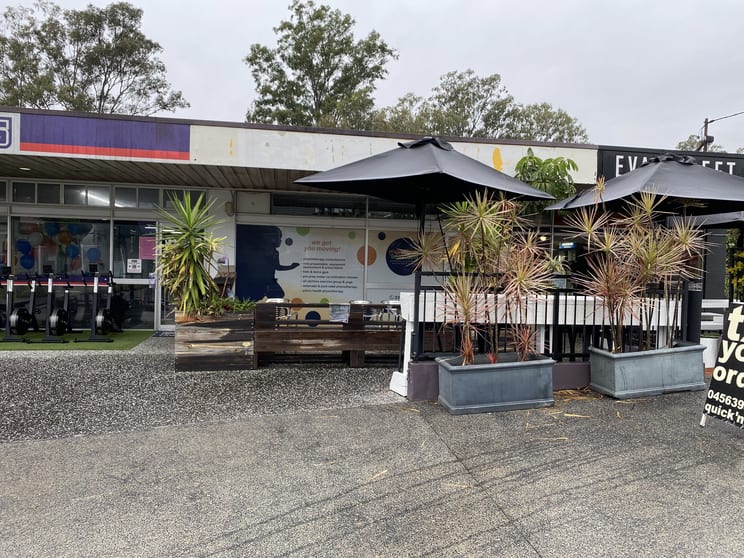 Click to view all images 2/26 Eva Street Coorparoo QLD 4151 - Image 2
