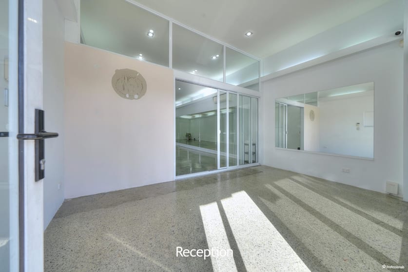 Click to view all images 580 Beaufort Street Mount Lawley WA 6050 - Image 2