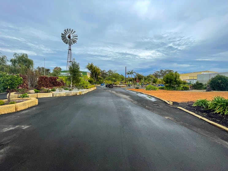 Click to view all images 12 & 14 Palmer Crescent Davenport WA 6230 - Image 2