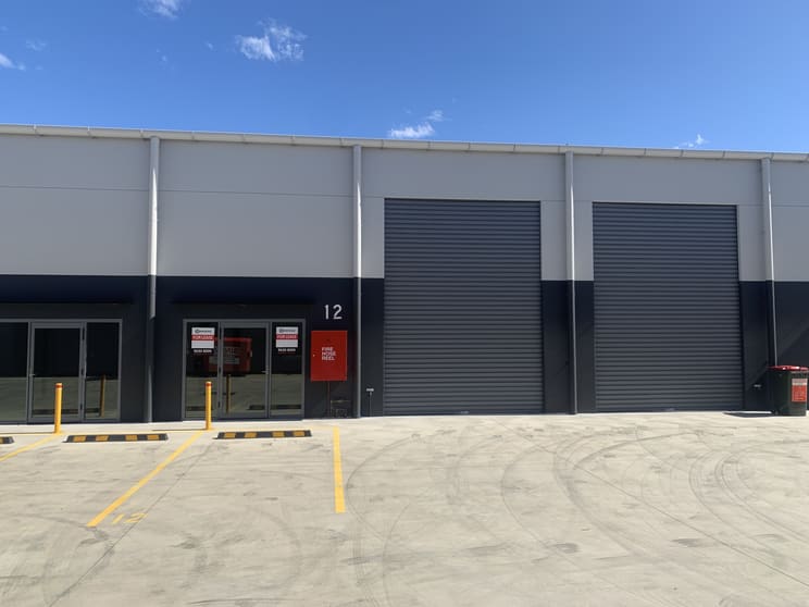Click to view all images 12/4 Fairmile Close Charmhaven NSW 2263 - Image 2