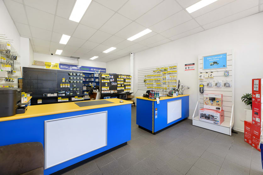 Click to view all images 346 Penshurst Street Willoughby NSW 2068 - Image 3