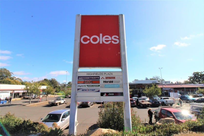 Click to view all images B2/1 Plaza Circle Highfields QLD 4352 - Image 1