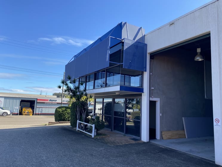 Click to view all images Unit 1/49 Jijaws Street Sumner QLD 4074 - Image 1